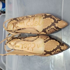 Snake Skin brown and tan Sam Edelman size 8 shoes with a kitten heel.
